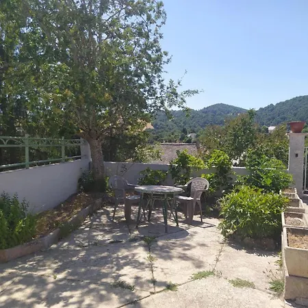 Сasa de vacaciones La Petite Maison De Norbert Antrenas